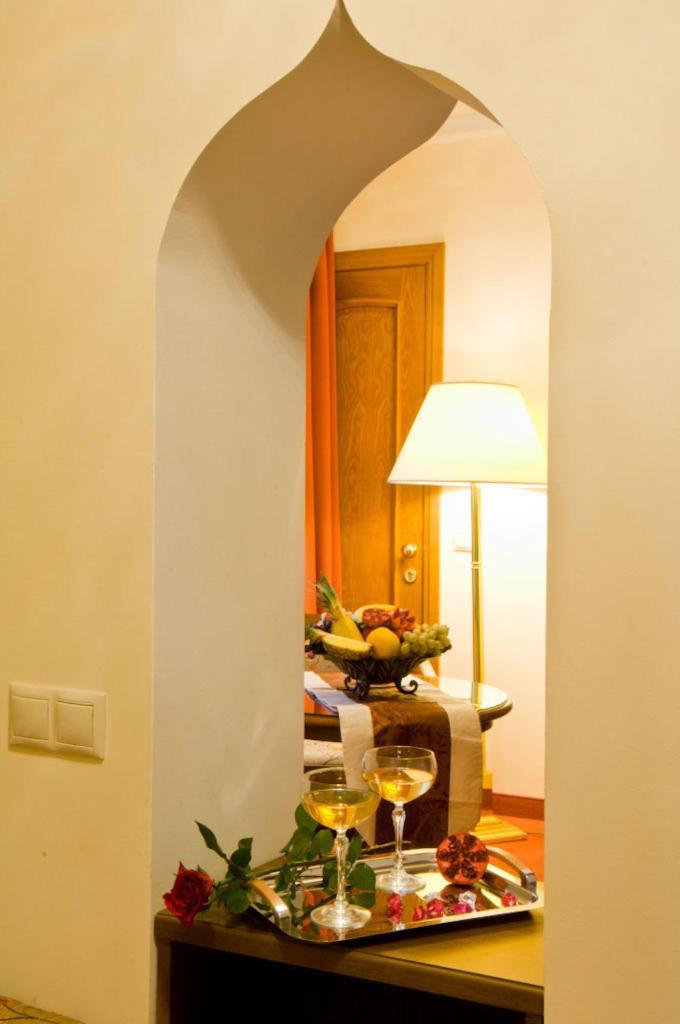 Amira Boutique Hotel Heviz Wellness & Spa מראה חיצוני תמונה